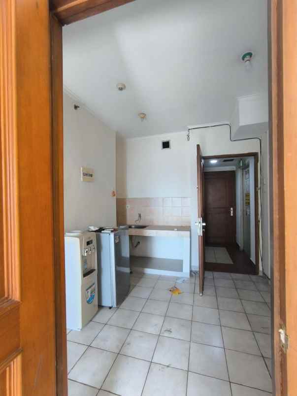 di sewakan apartemen gajah mada mediterania