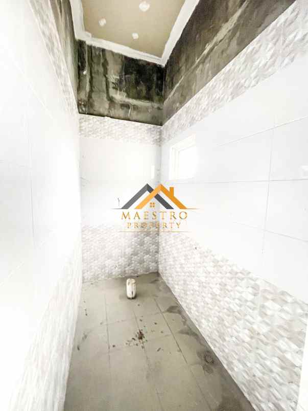 dijual 2 unit ruko gandeng jalan bahagia juanda