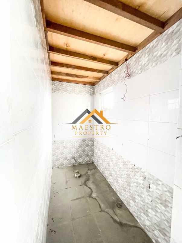 dijual 2 unit ruko gandeng jalan bahagia juanda