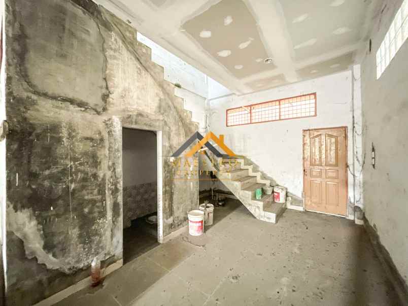 dijual 2 unit ruko gandeng jalan bahagia juanda