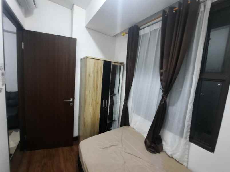 dijual apartemen di transpark cibubut