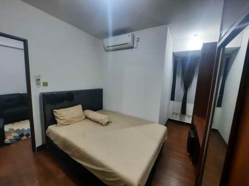 dijual apartemen di transpark cibubut