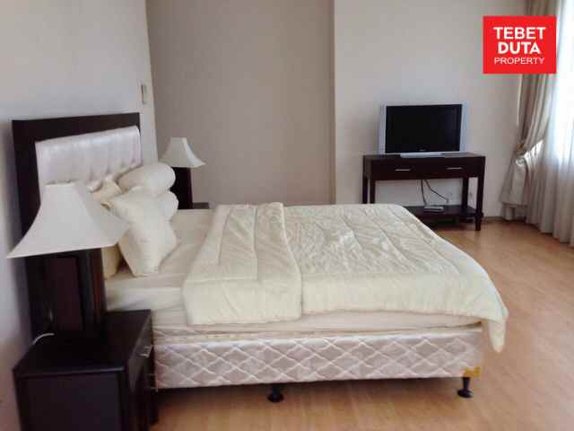 dijual apartemen jl jend sudirman