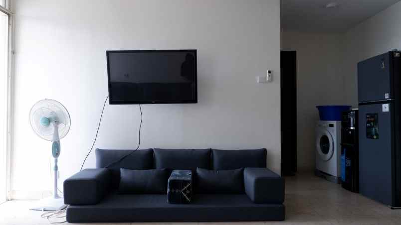 dijual apartemen jl warung jati barat no 12
