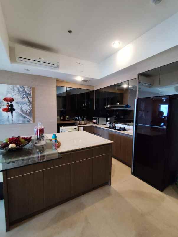 dijual apartemen the peak residence jl