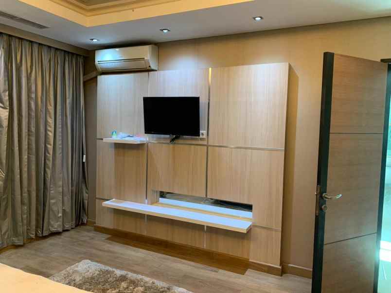 dijual apartemen tunjungan plaza surabaya