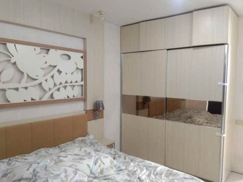 dijual cepat rumah topaz pokcan 2 lantai shm 1 4m nett