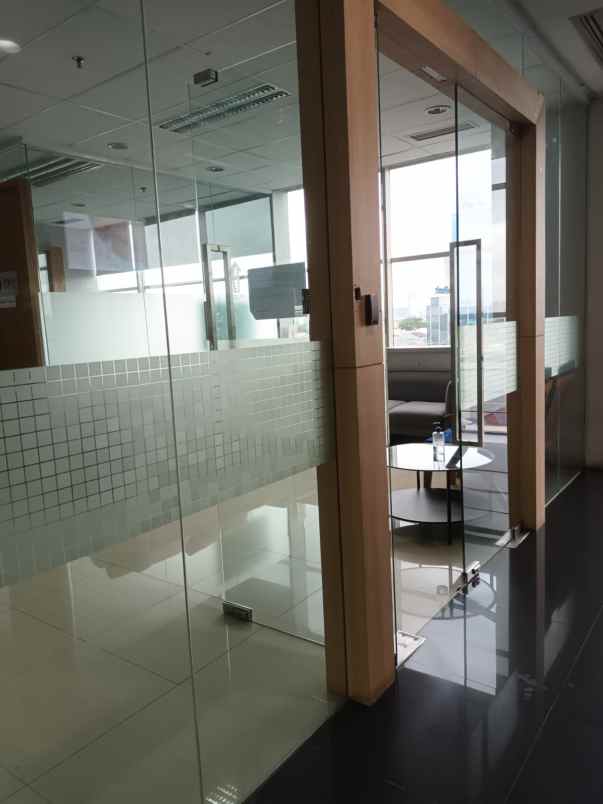 dijual gedung graha antero tomang jakarta barat