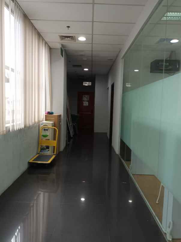 dijual gedung graha antero tomang jakarta barat