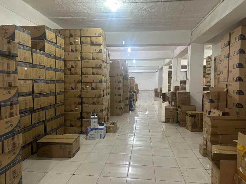 dijual gudang di jl kokrosono semarang