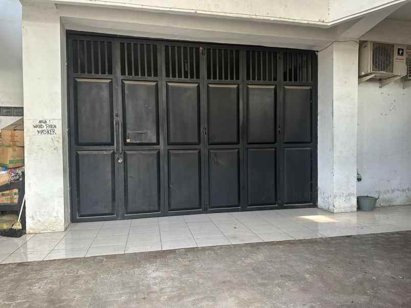 dijual gudang di jl kokrosono semarang