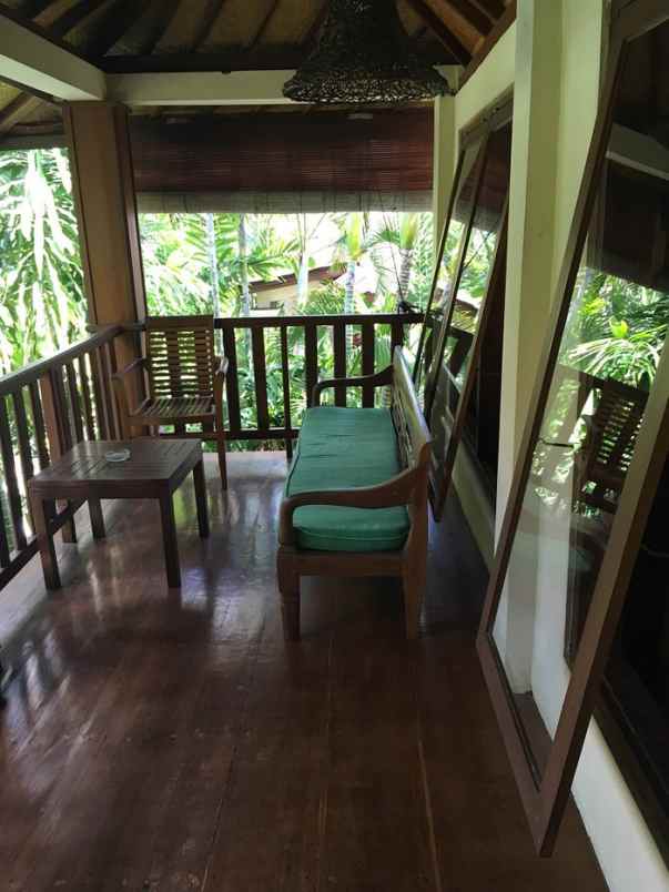 dijual hotel jalan camplung tanduk