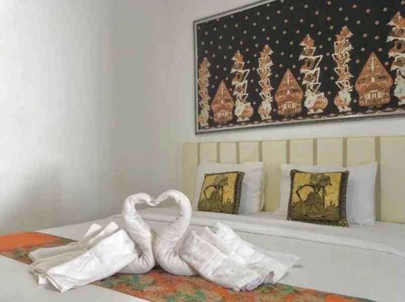 dijual hotel jl babaran