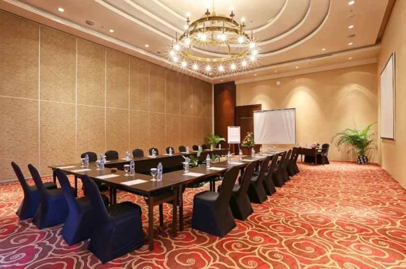 dijual hotel sunset road