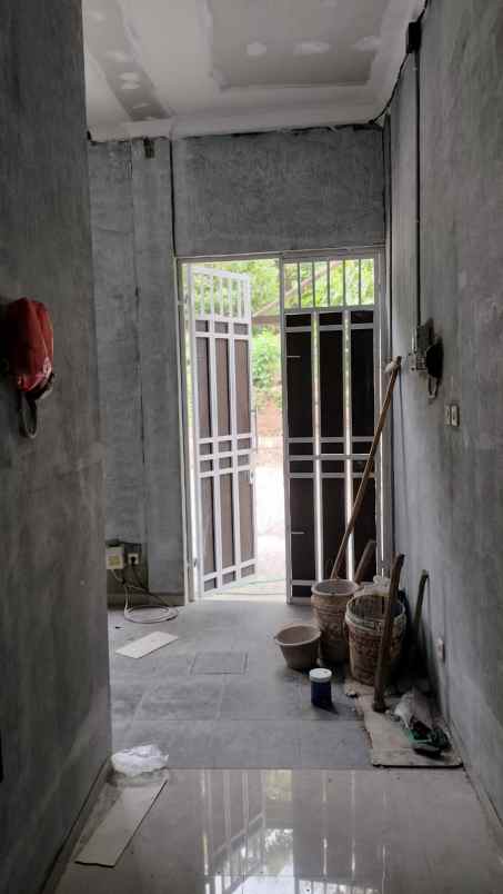 dijual kost depan fak ekonomi bisnis undip