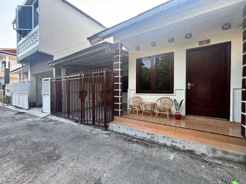 dijual murah rumah semi furnish di wedomartani