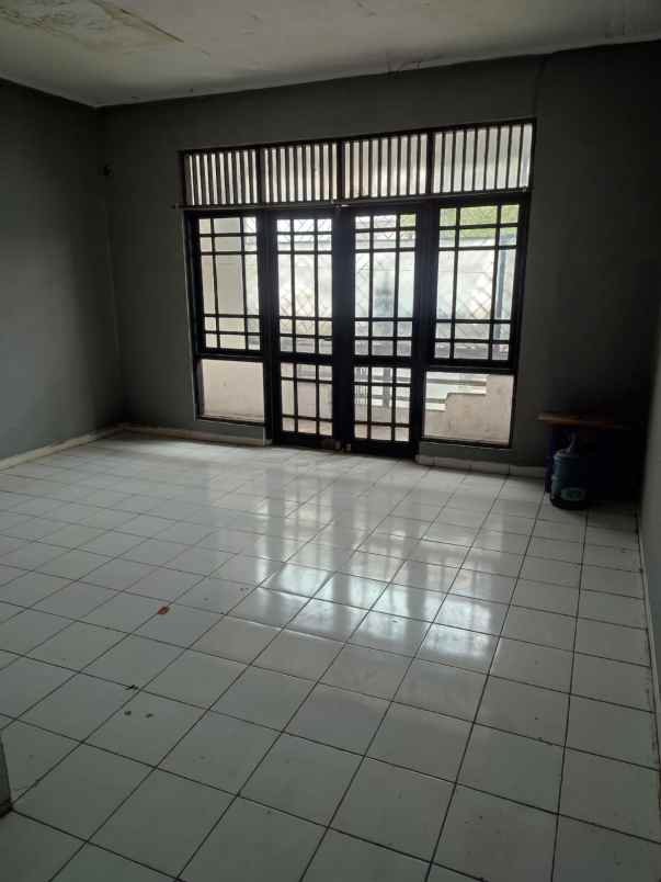 dijual ruko 2 lantai jalan raya pejuang jaya