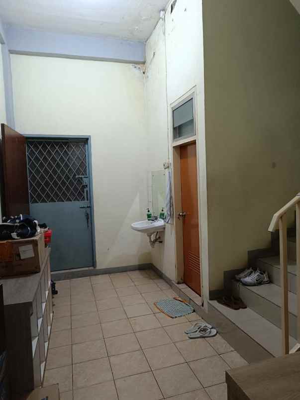 dijual ruko gudang kantor cengkeh 16 1 tamansari