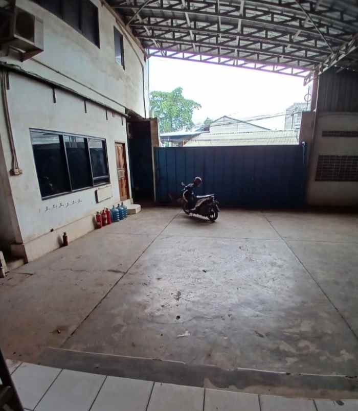 dijual ruko gudang kantor da telajung kec cikarang