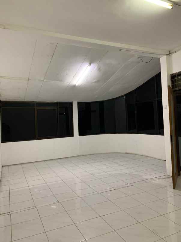 dijual ruko gudang kantor dharmahusada