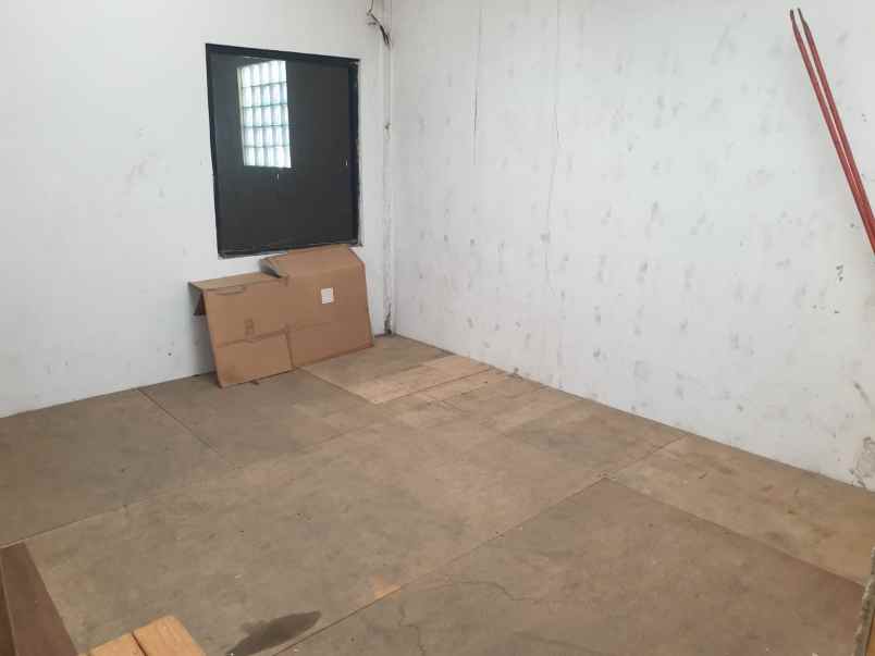 dijual ruko gudang kantor hasyim asy ari cipondoh