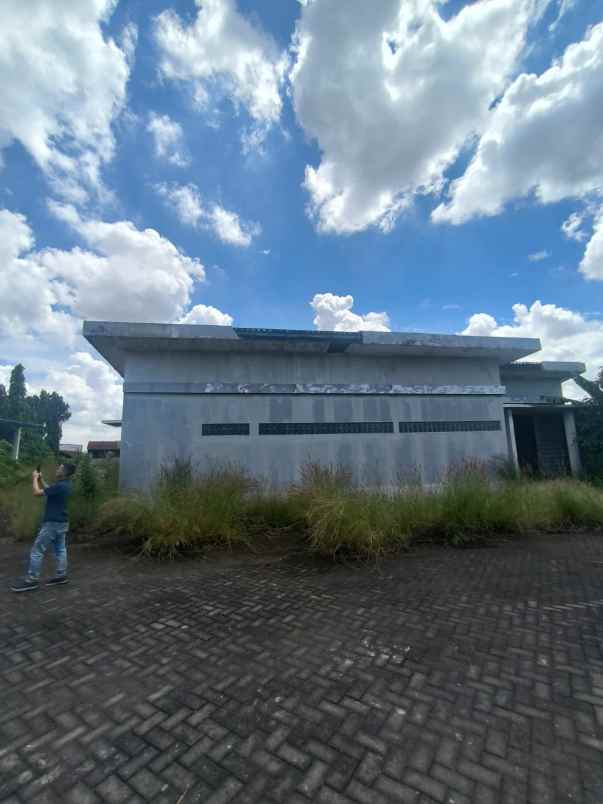 dijual ruko gudang kantor jalan raya kletek