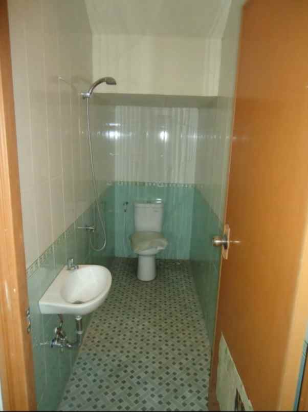 dijual ruko gudang kantor jalan raya pos pengumben