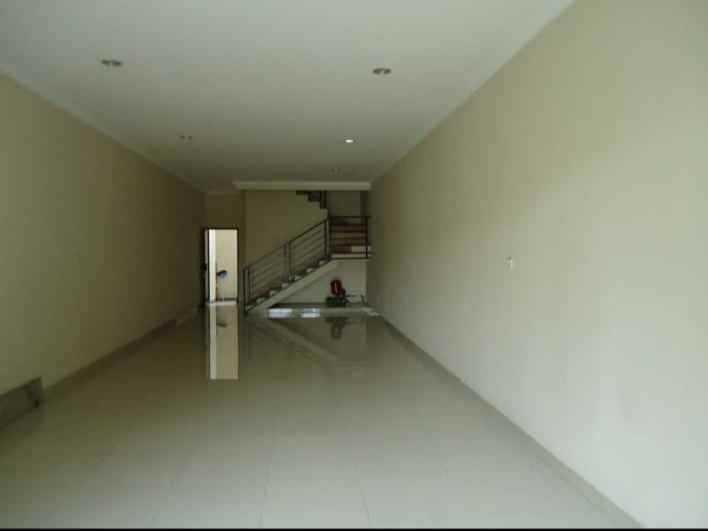 dijual ruko gudang kantor jalan raya pos pengumben