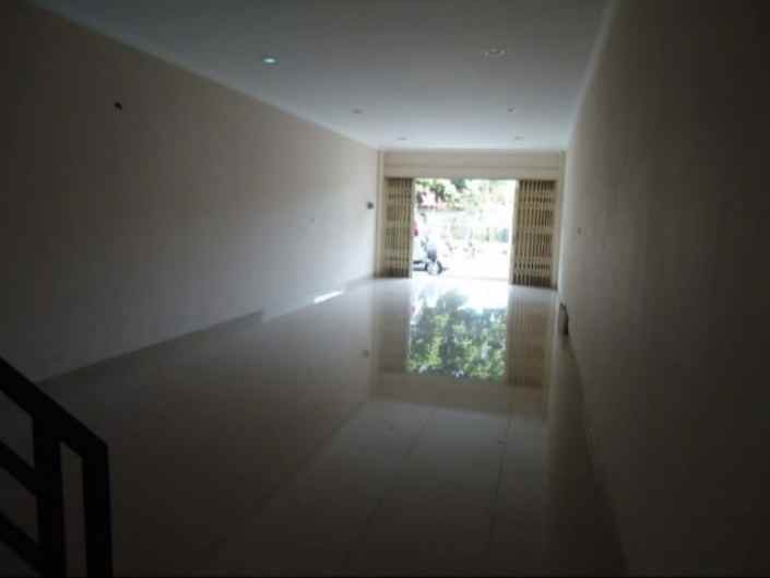 dijual ruko gudang kantor jalan raya pos pengumben