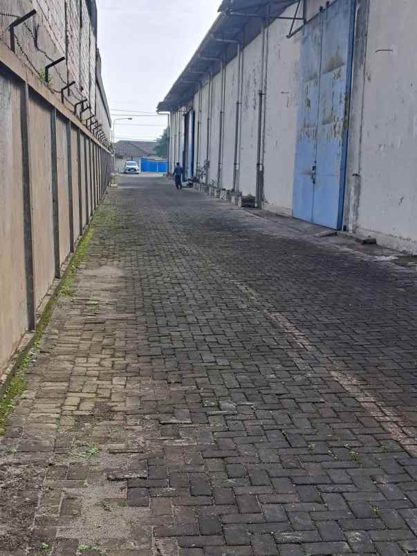 dijual ruko gudang kantor jl raya bypass krian kab