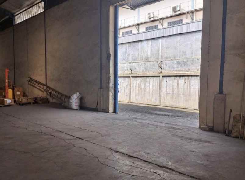 dijual ruko gudang kantor jl raya bypass krian kab