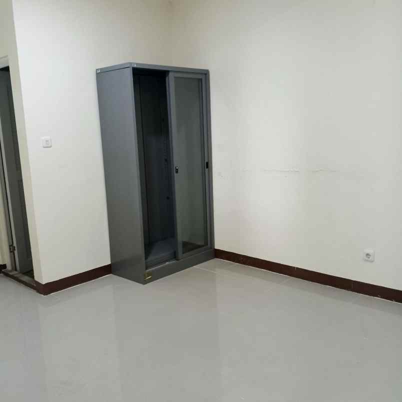 dijual ruko gudang kantor pancoran mas