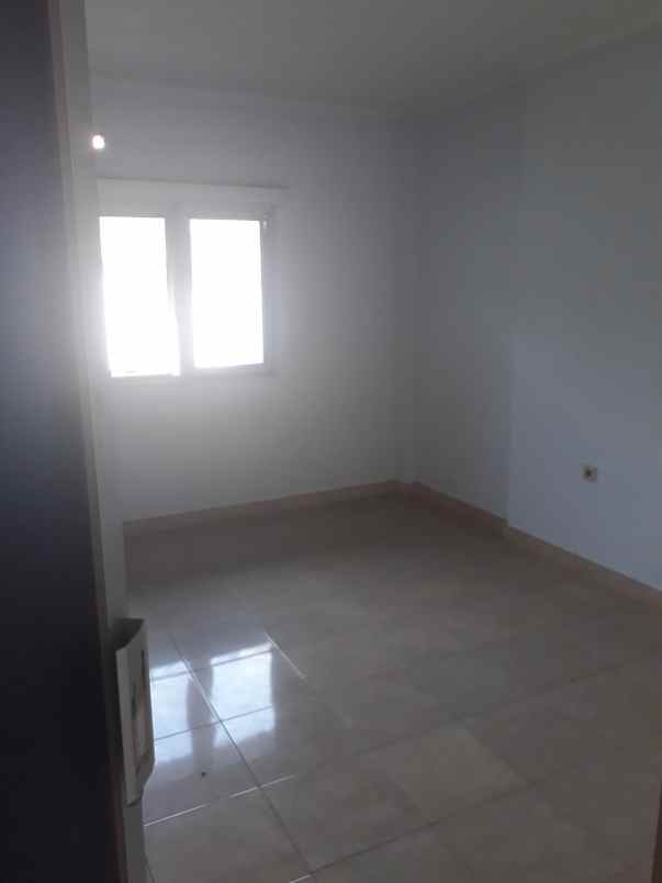 dijual ruko gudang kantor pondok gede