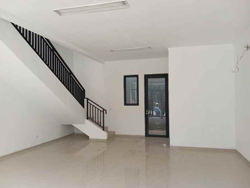 dijual ruko gudang kantor ruko u ville avenue