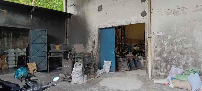 dijual ruko gudang kantor surakarta jawa tengah