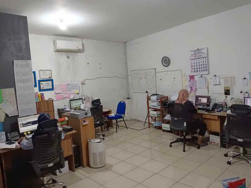 dijual ruko gudang kantor wolter monginsidi