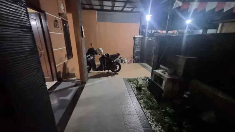 dijual rumah 2lantai di sidoarjo