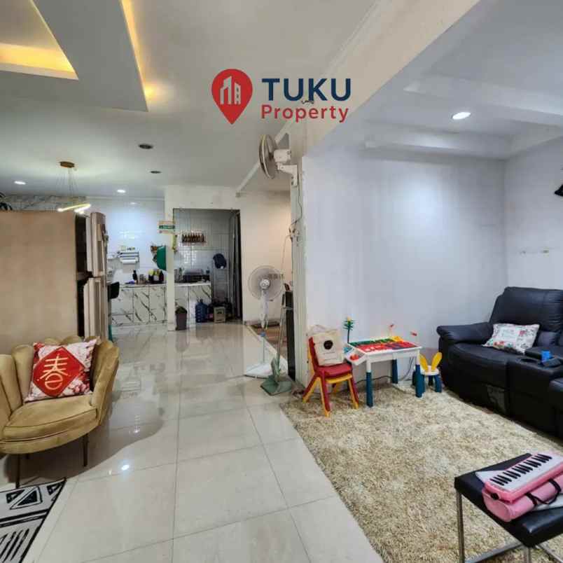 dijual rumah 3 lt di the icon bsd