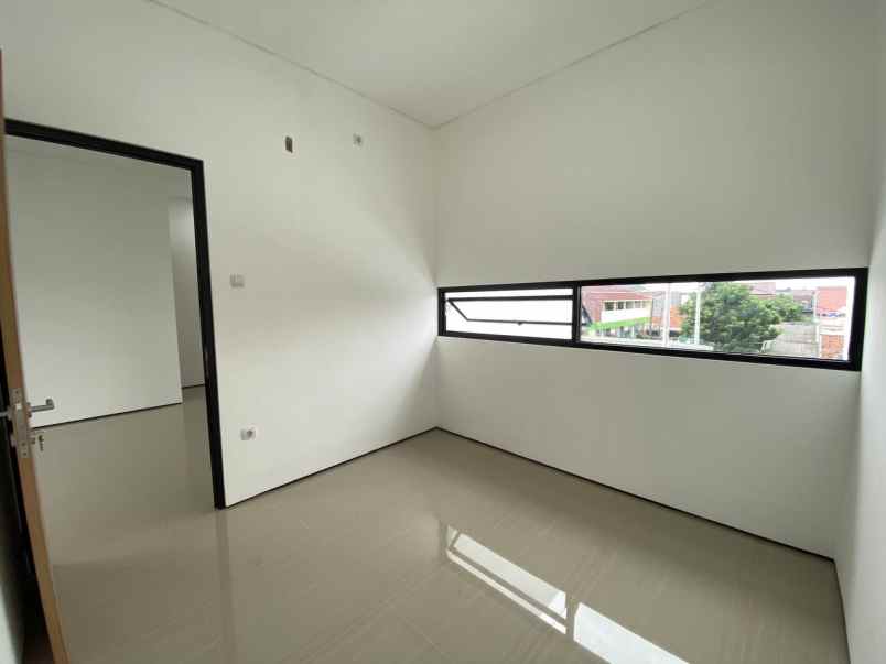 dijual rumah abadijaya