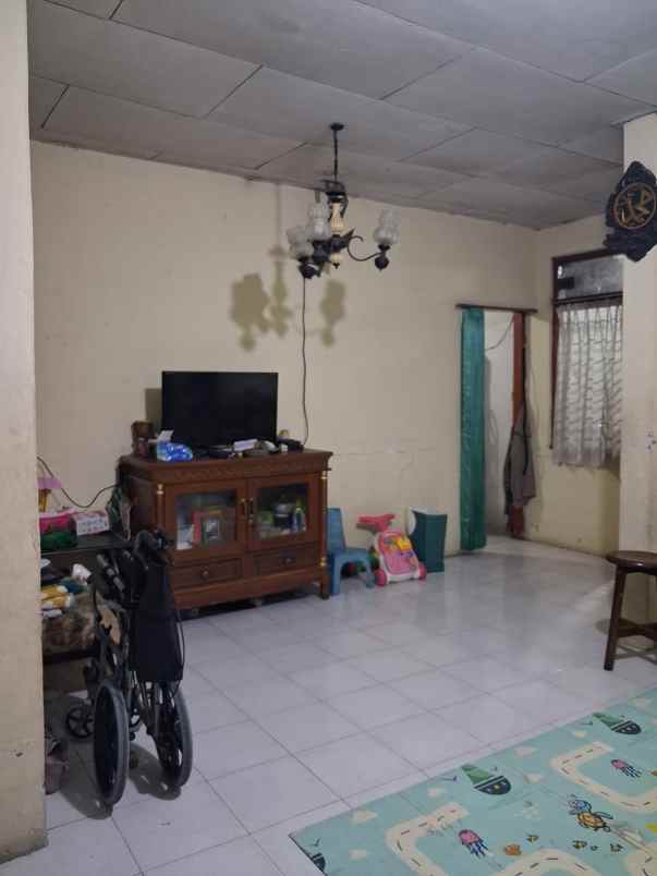 dijual rumah aneka elok penggilingan