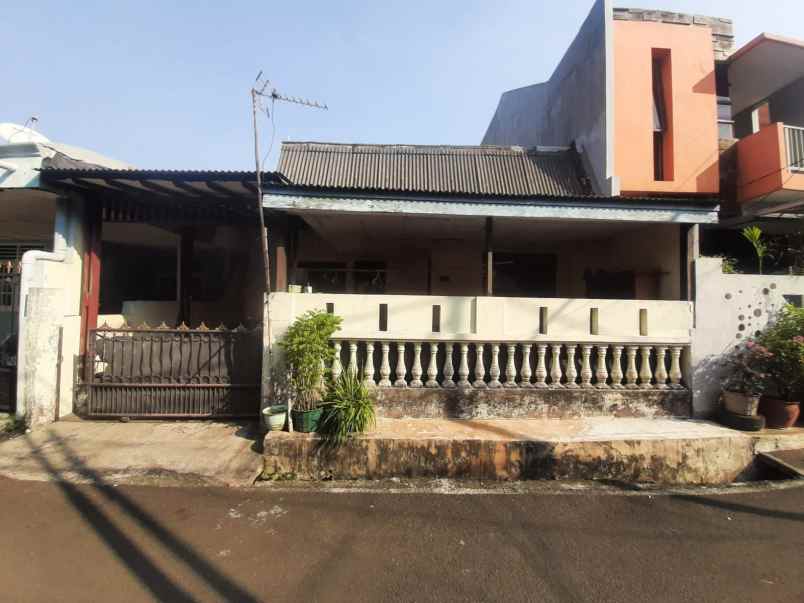 dijual rumah aneka elok penggilingan