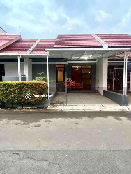 dijual rumah antapani