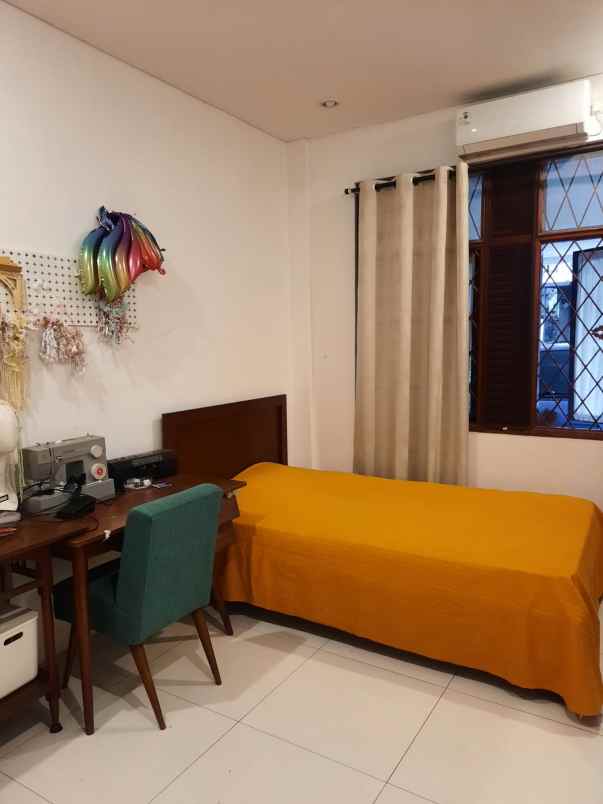 dijual rumah antapani jl sukanagara