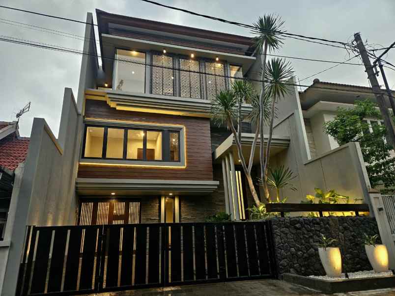 dijual rumah araya galaxy bumi permai