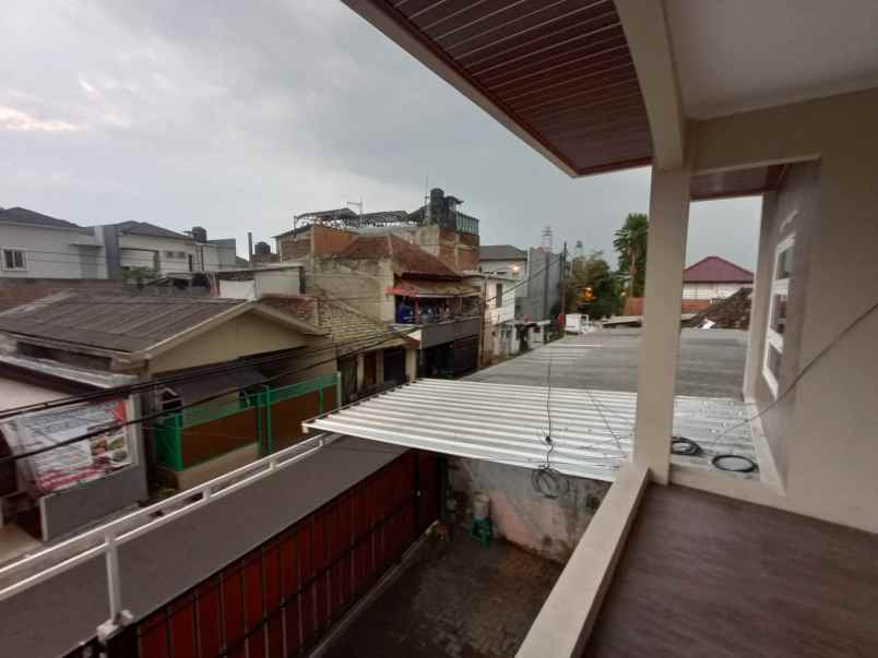 dijual rumah babakan loa