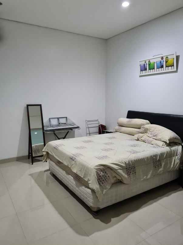 dijual rumah bagus di cempaka putih jakarta pusat