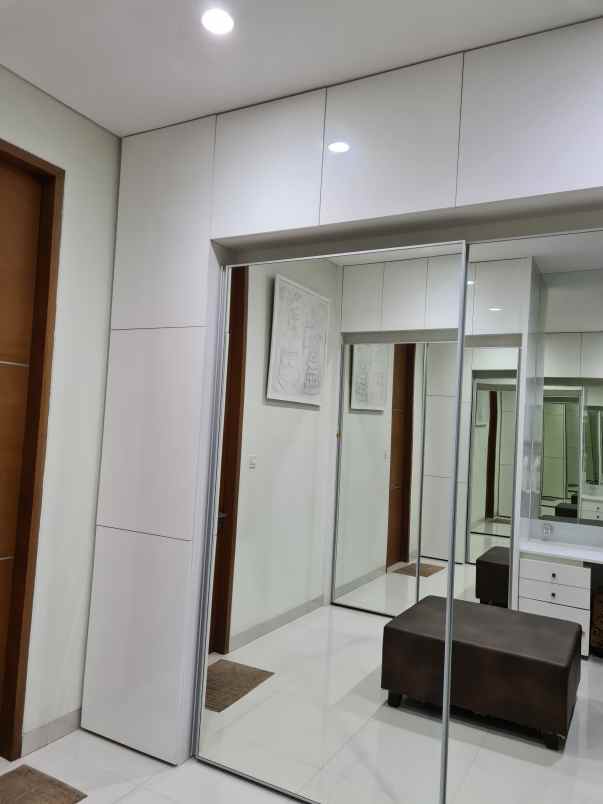 dijual rumah bagus di cempaka putih jakarta pusat