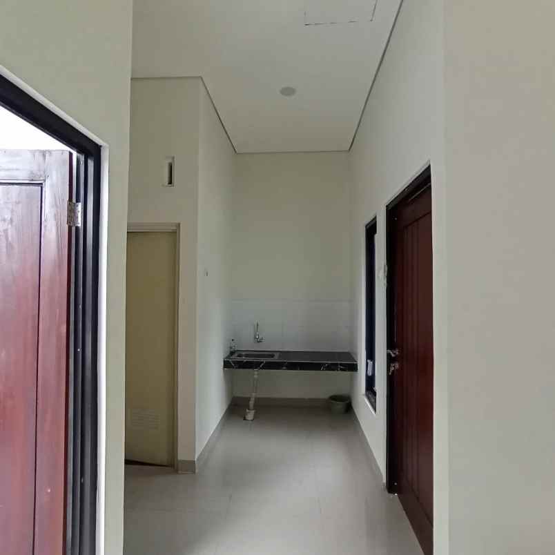 dijual rumah bangunjiwo kec kasihan kab