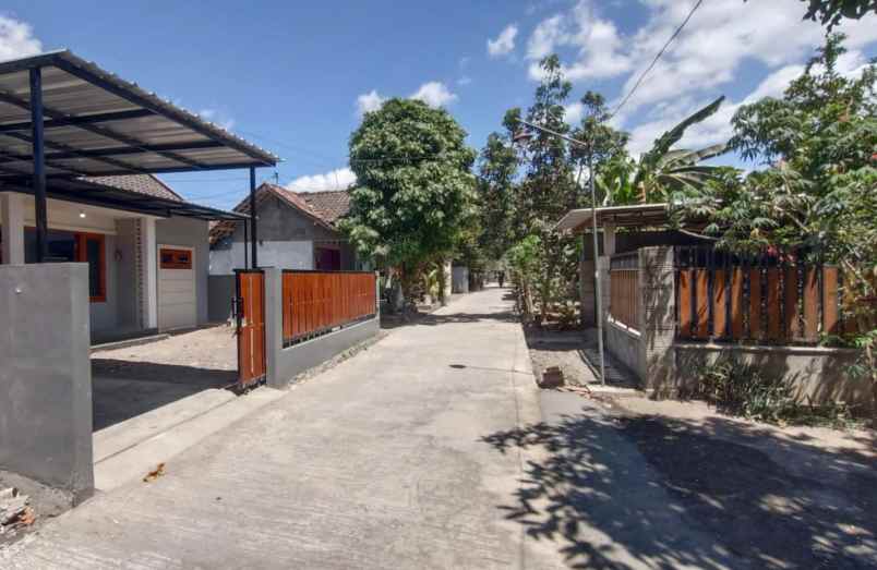 dijual rumah bantul