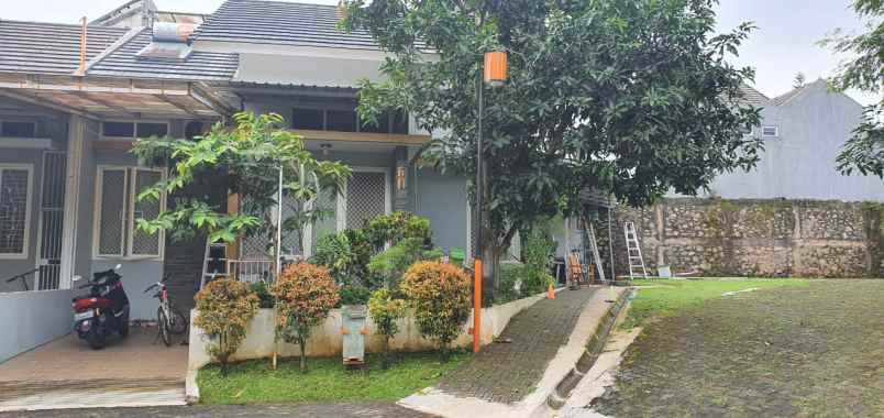dijual rumah banyumanik